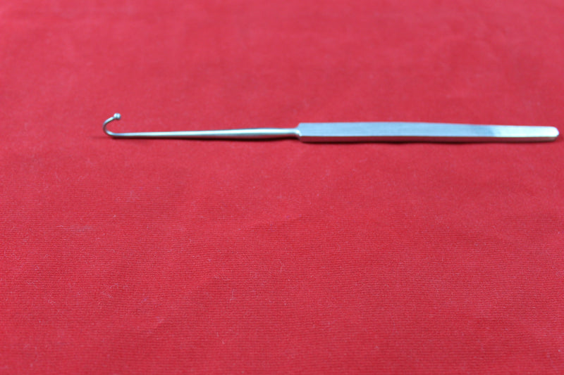 Fomon Retractor Ball end single prong 6.5"